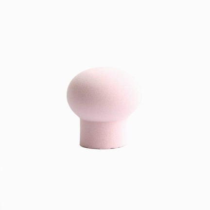 Soft-touch mushroom cloud-like makeup puff