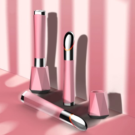 Handheld rechargeable facial beauty device