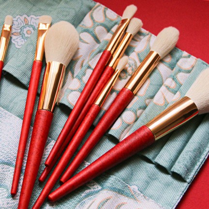 9-piece vegan makeup brush set with wooden handles
