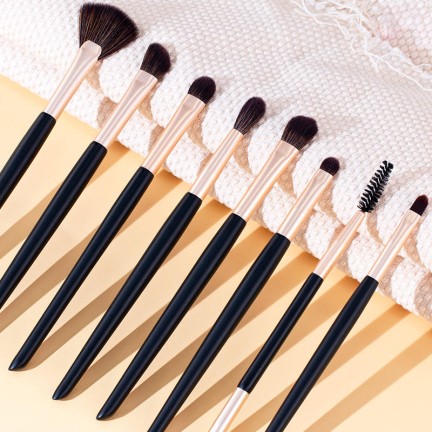 12-piece multi-functional makeup brush set